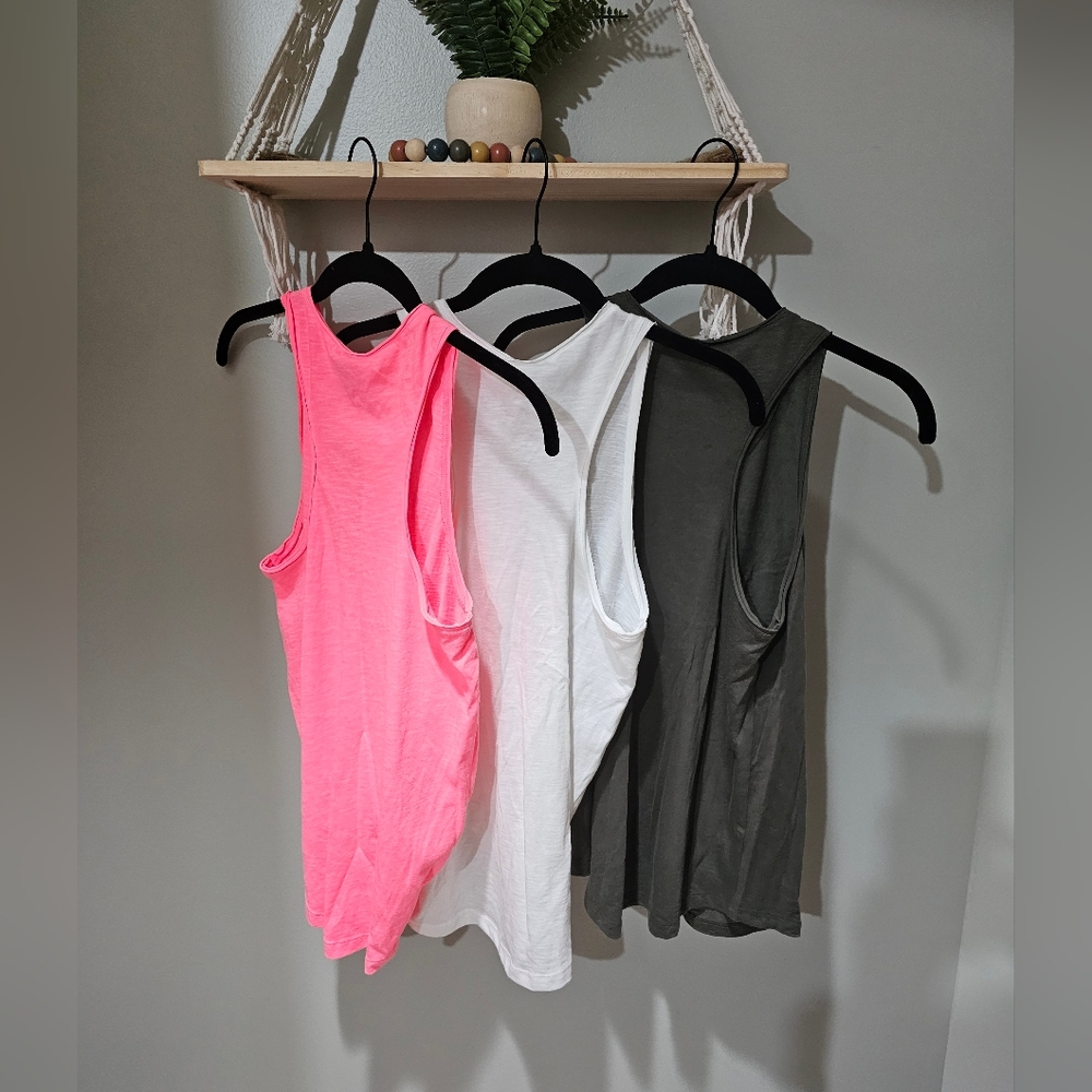 Wild Fable Tank Top (Set of 3) - Picture 2 of 2